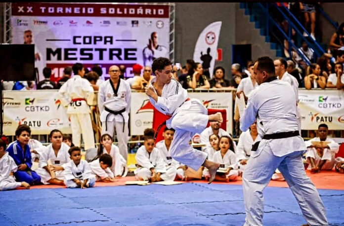 jovem Taekwondo
