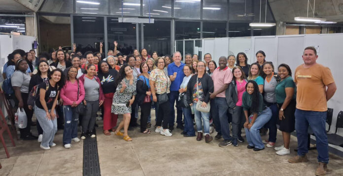 reunião monitores