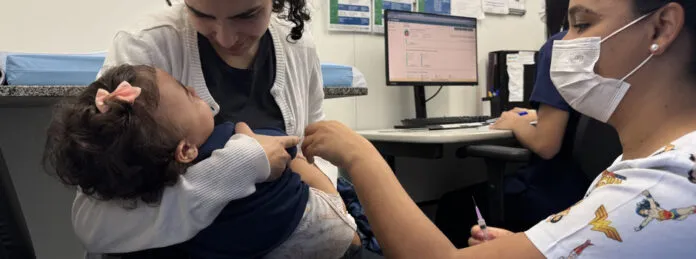 Vacinação em Minas Gerais: campanha atualiza caderneta de crianças e adolescentes