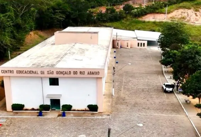 alunos do Cesgra no Concurso Canguru de Matemática