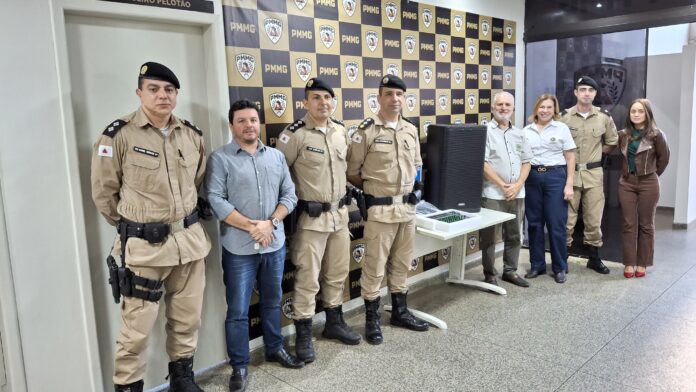 Proerd em João Monlevade: PM recebe equipamentos de som