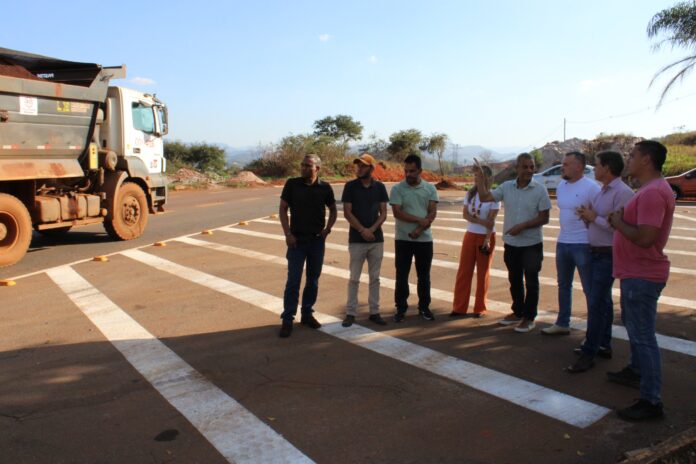 Estrada Barao de cocais MGC-262 tem pavimentação concluída em Barão de Cocais
